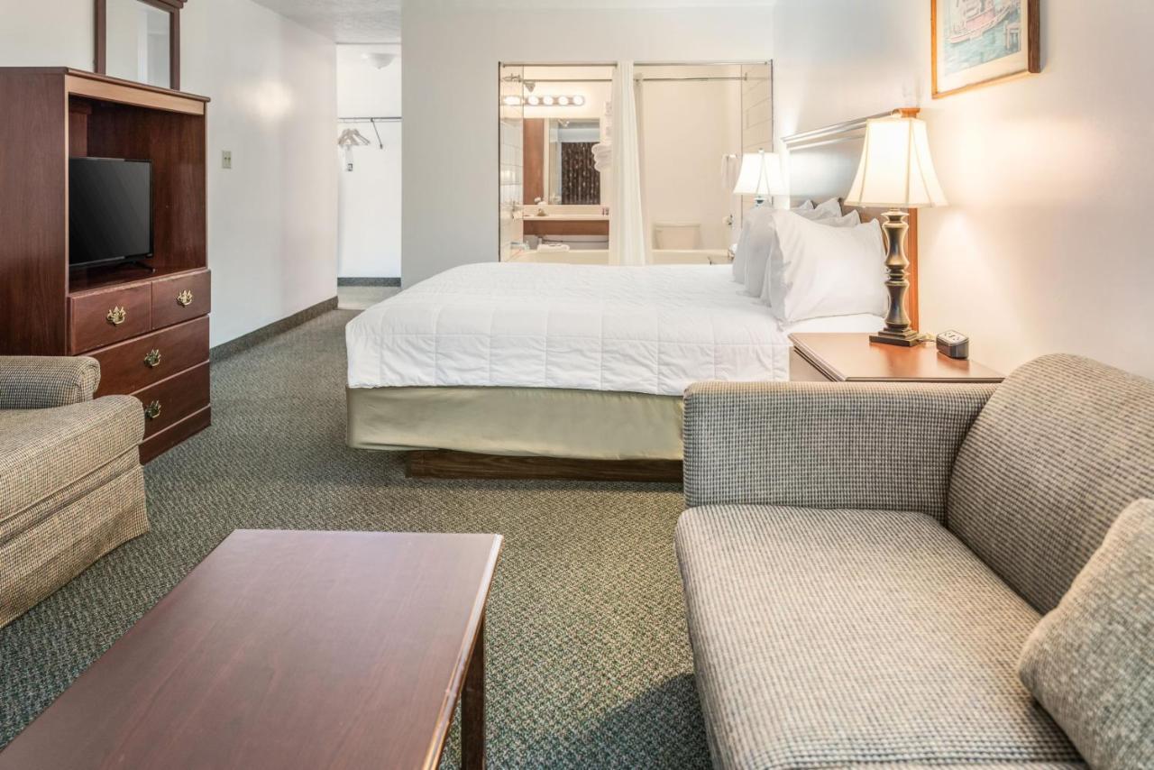 Knights Inn Sandusky Exteriér fotografie