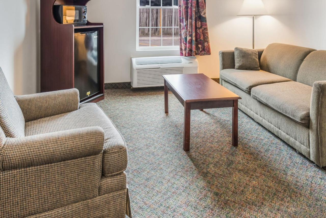 Knights Inn Sandusky Exteriér fotografie